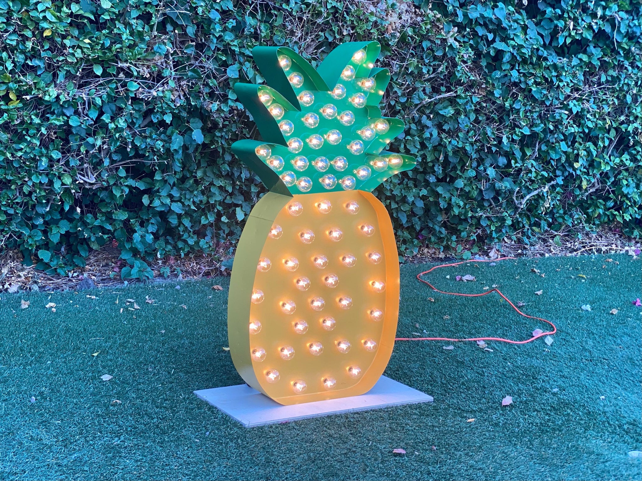 Giant Pineapple Light Up Sign | Custom Marquee Sign | Hawaiian Theme Wedding Birthday Decoration