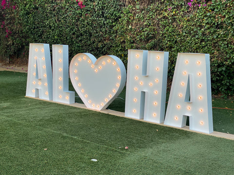 Giant 4ft tall Marquee Heart Shape Symbol | Light Up Marquee Heart